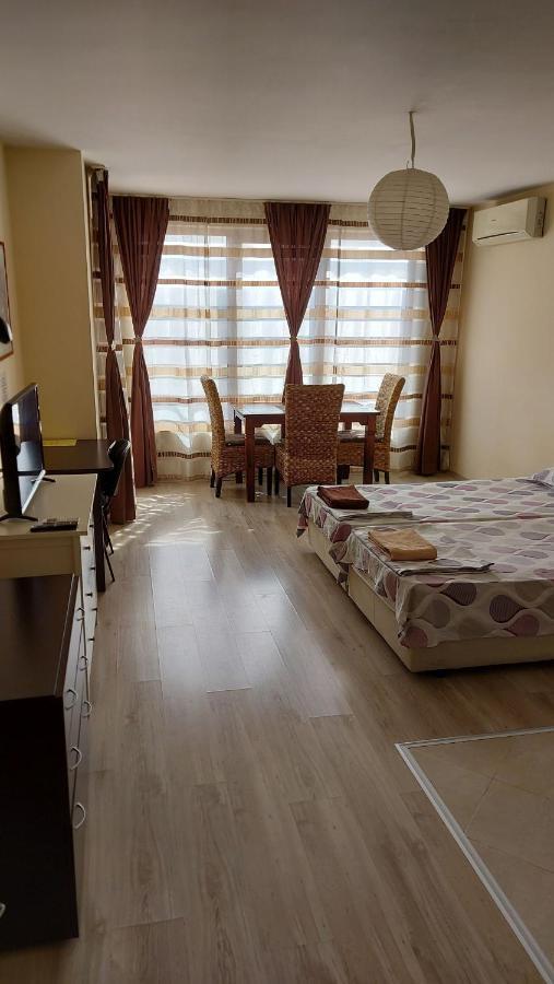 Panorama Apartment & Rooms Veliko Turnovo فيليكو ترنوفو الغرفة الصورة